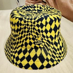 Kangol checkered bucket hat - worn 2 times